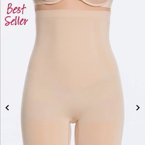 SPANX OnCore High-Waisted Mid-Thigh Short, soft nude, L
